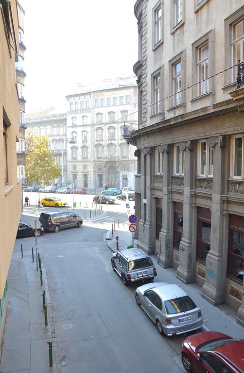 Ferienwohnung Classic Flat At Basilica Budapest Exterior foto