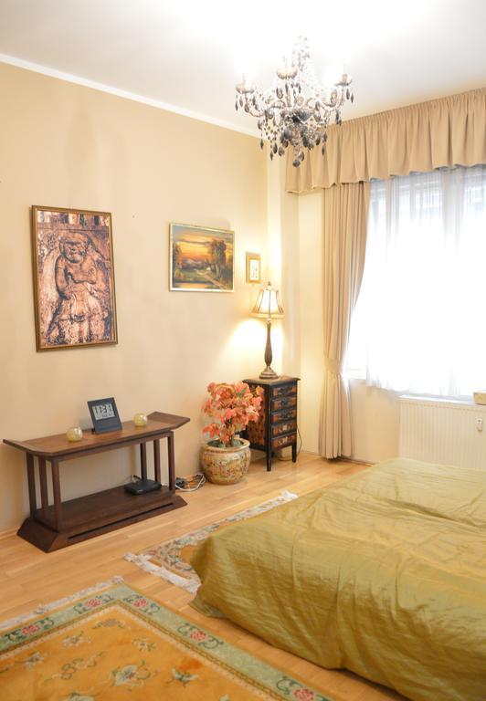 Ferienwohnung Classic Flat At Basilica Budapest Exterior foto