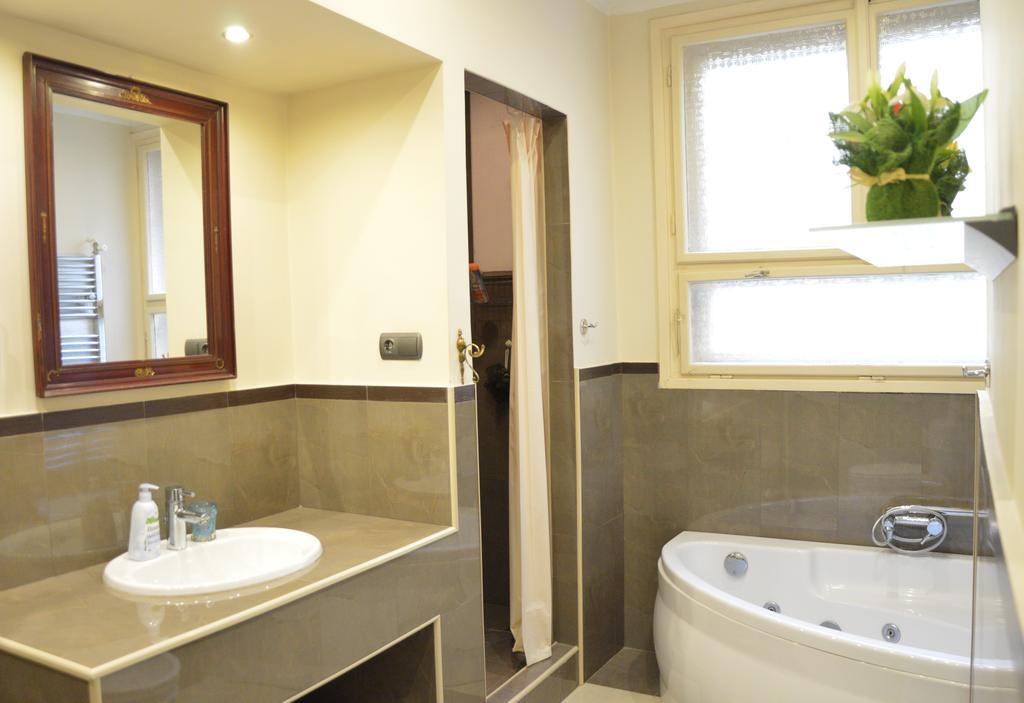 Ferienwohnung Classic Flat At Basilica Budapest Exterior foto